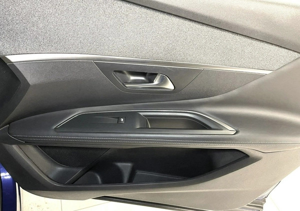Peugeot 3008 cena 93000 przebieg: 116000, rok produkcji 2019 z Jasień małe 781